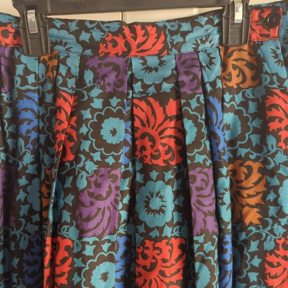 Vintage INTENTIONS Women's 8 Floral Midi Pleated Skirt Waist 28" Winter Colors - Picture 2 of 8